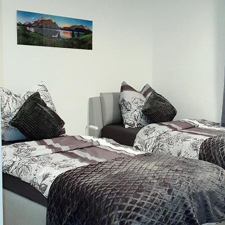 3-Zimmer- Wohnung In Traun, Naehe Linz Und Wels Bagian luar foto